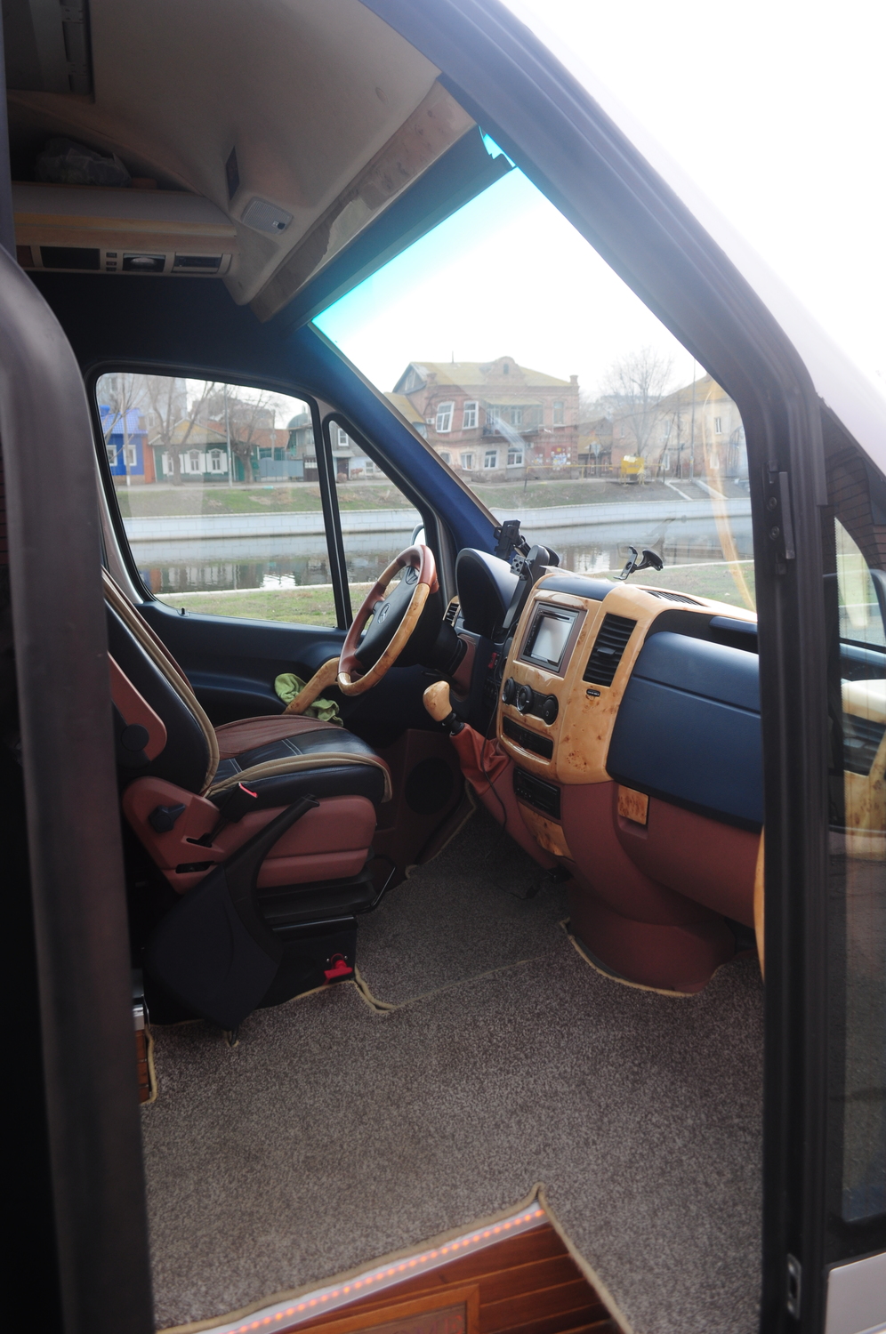 Mercedes-Benz Sprinter, дополнительное фото 3